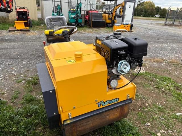 Image of Future FT850 equipment image 2