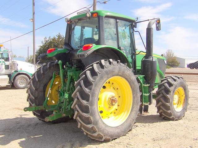 Image of John Deere 6175M equipment image 4