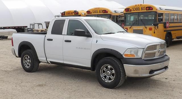 Image of Dodge Ram 1500 equipment image 1