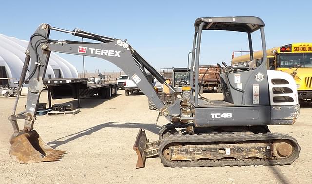 Image of Terex TC48 equipment image 1