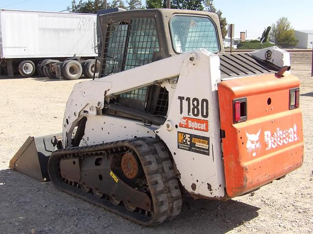 Image of Bobcat T180 equipment image 4