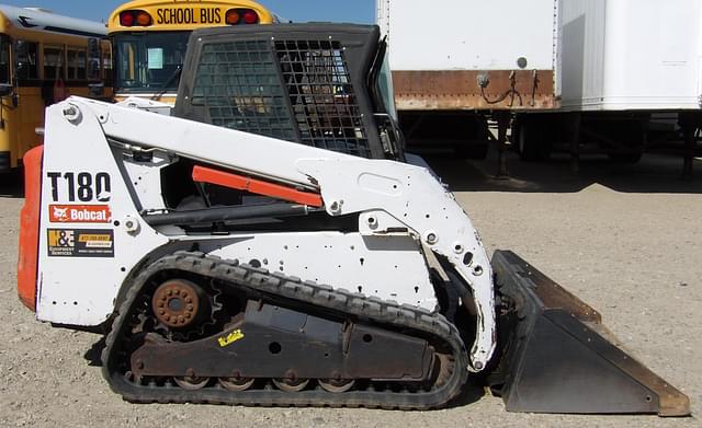 Image of Bobcat T180 equipment image 2
