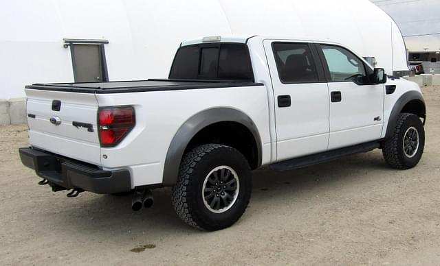 Image of Ford F-150 equipment image 2