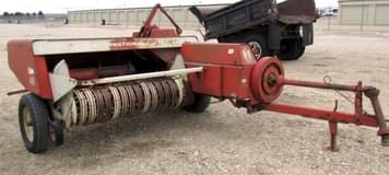 Main image International Harvester 440