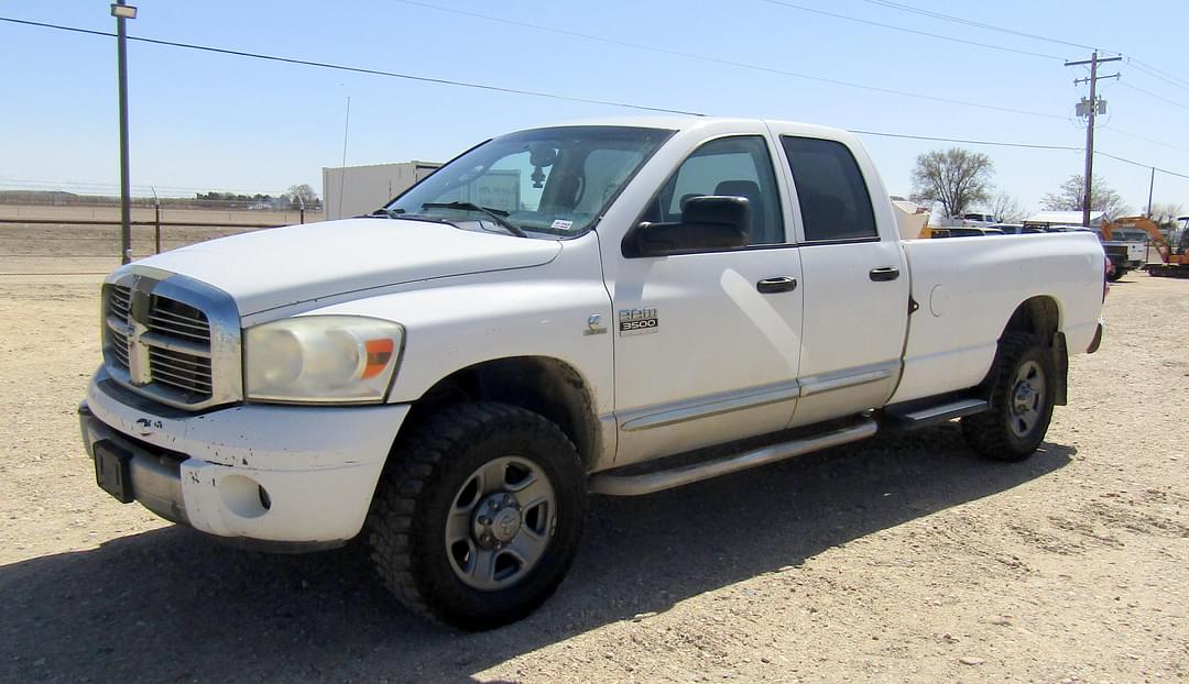 Image of Dodge Ram 3500 Primary image