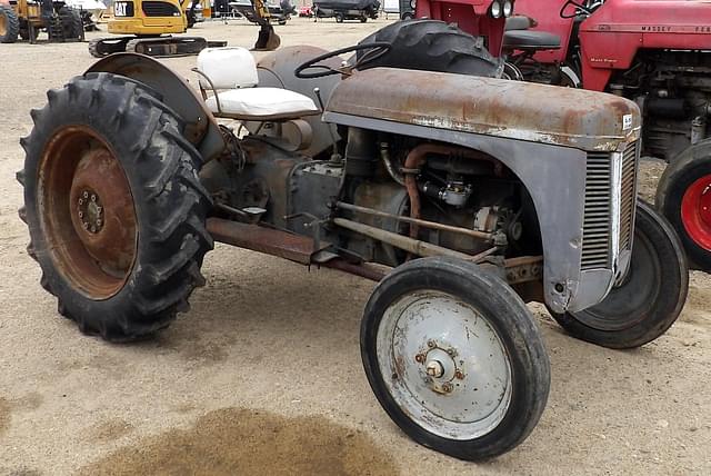 Image of Ferguson Undetermined equipment image 2