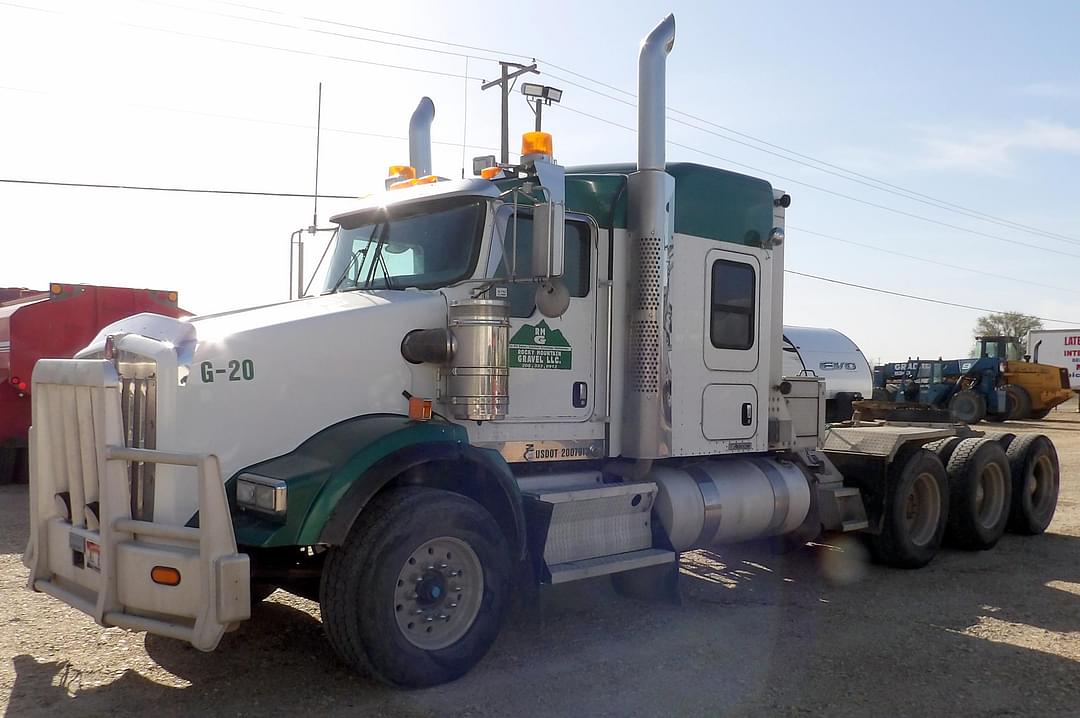 Image of Kenworth T800 Primary image