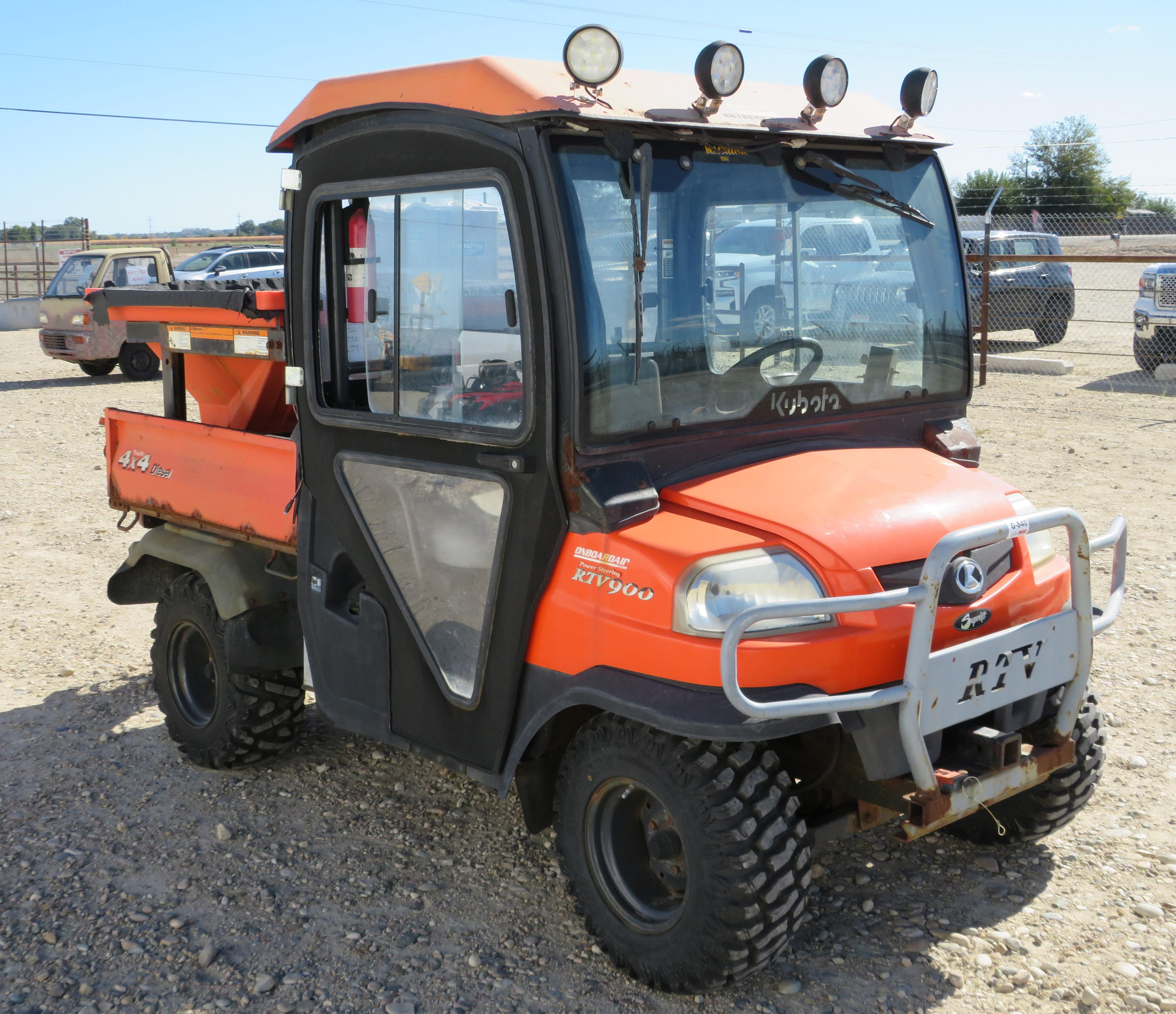 Main image Kubota RTV900
