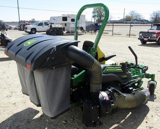 Image of John Deere Z915E equipment image 3