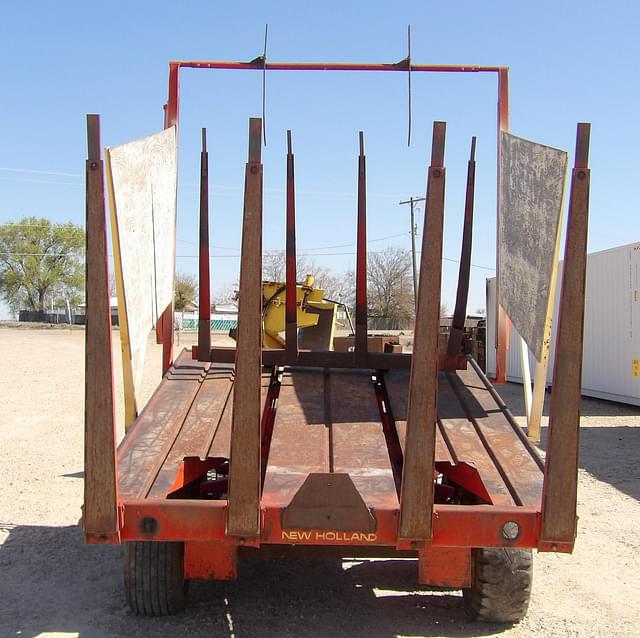 Image of New Holland 1032 equipment image 4
