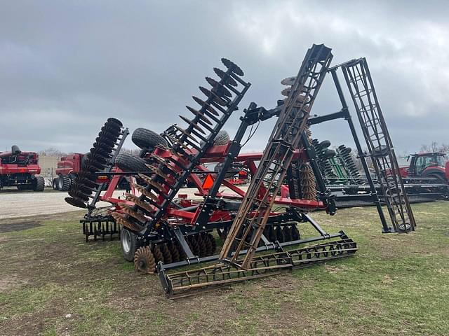 Image of Case IH True-Tandem 335 Barracuda equipment image 3