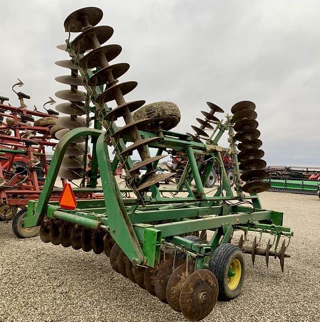 Image of John Deere 230 equipment image 3