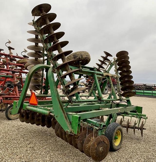 Image of John Deere 230 equipment image 2