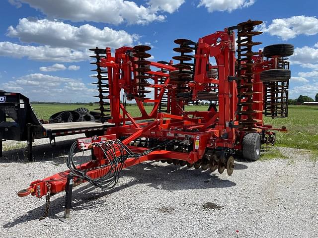 Image of Kuhn Excelerator 8005 equipment image 1