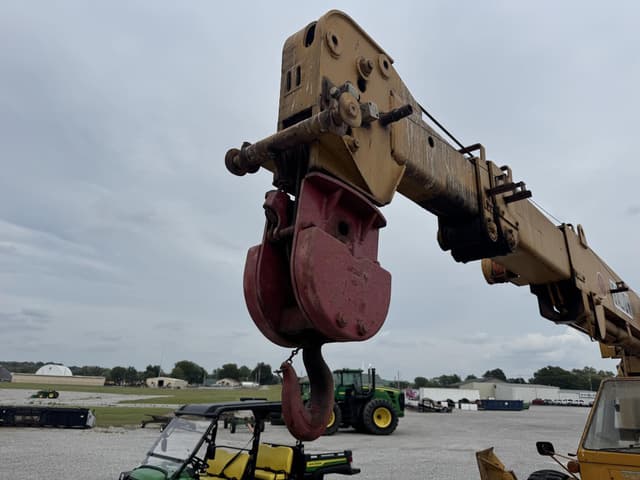 Image of Galion 125 equipment image 1