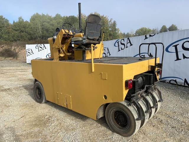 Image of Galion P3500A equipment image 2