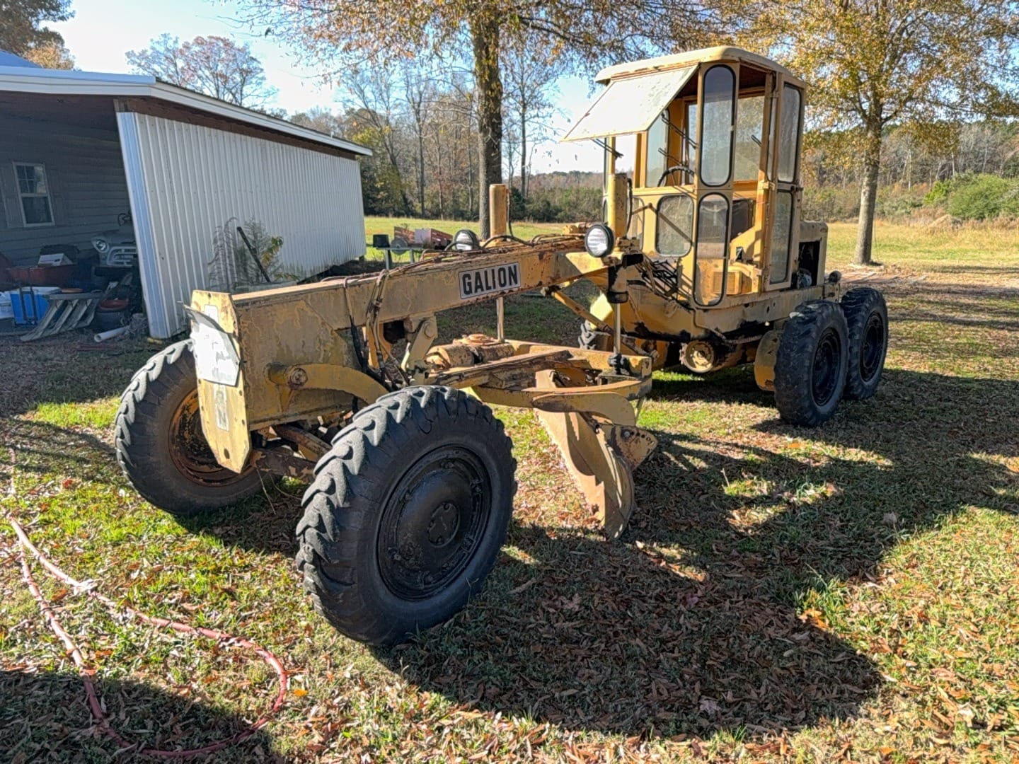 Galion 503 Equipment Image0