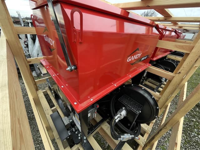 Image of Gandy 6231 equipment image 1