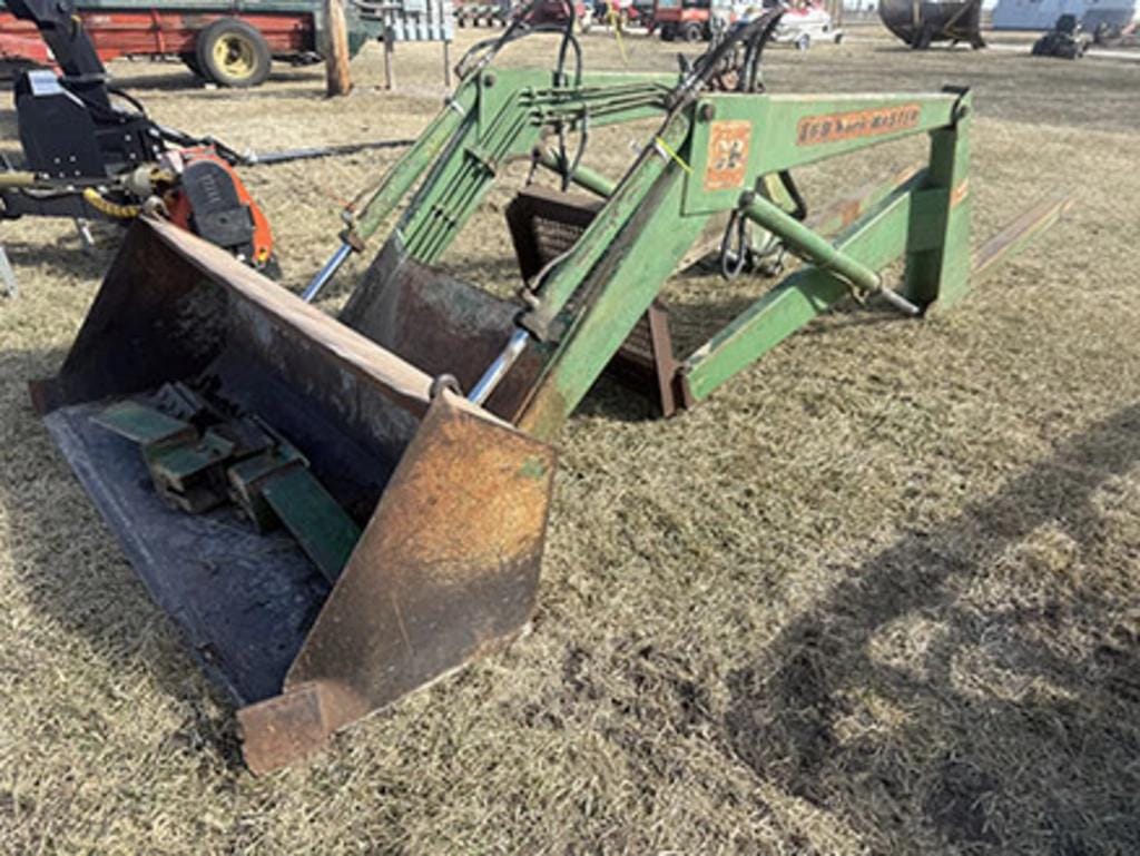 Great Bend 800 Equipment Image0