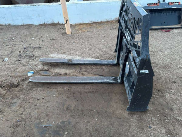 Main image Gearmore 48" inch Forks