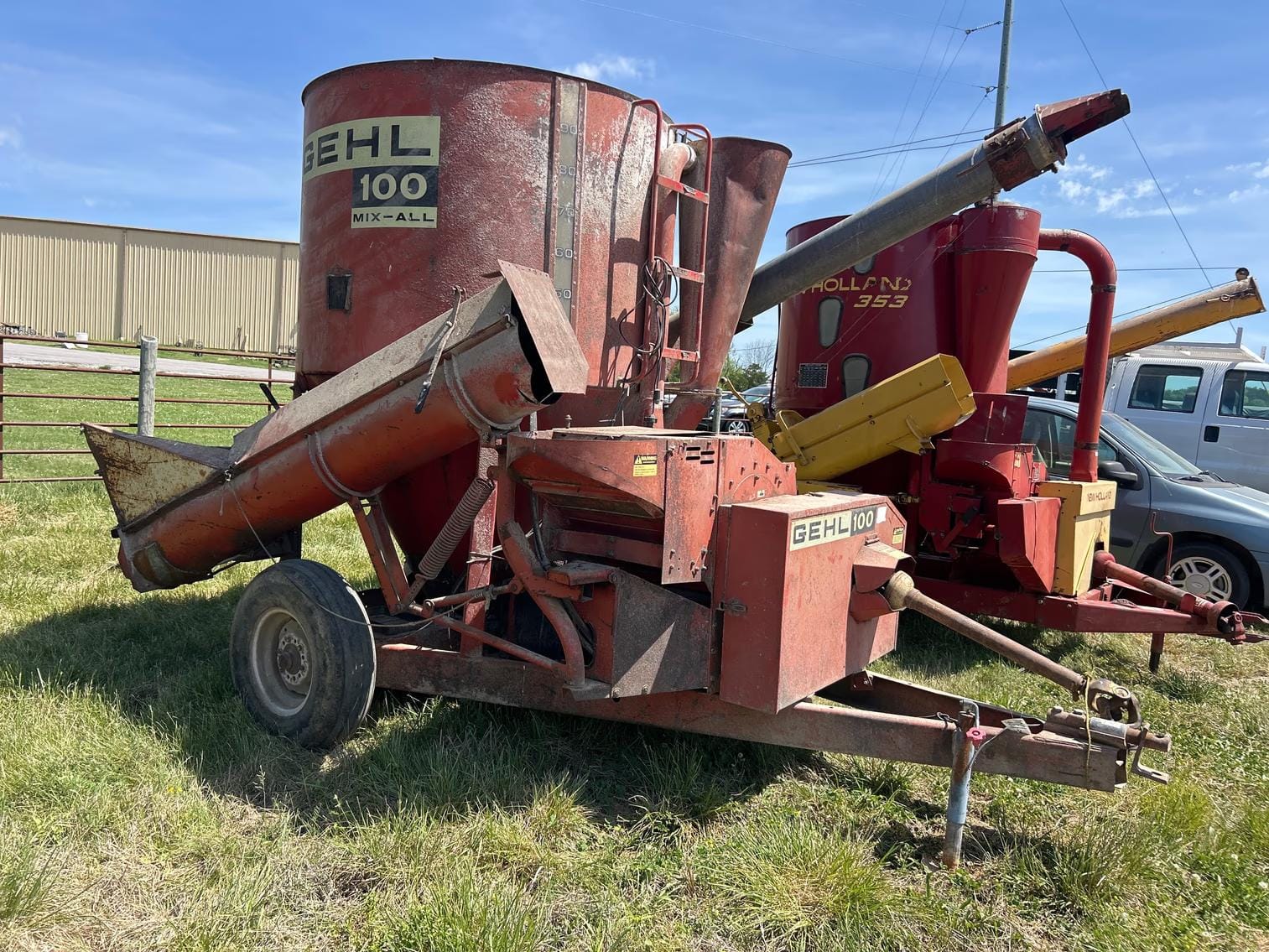 Gehl 100 Equipment Image0