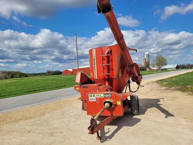 Image of Gehl MX100 equipment image 1