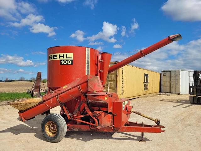 Image of Gehl MX100 equipment image 3