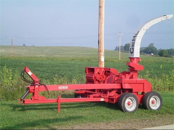Gehl 1065 Equipment Image0