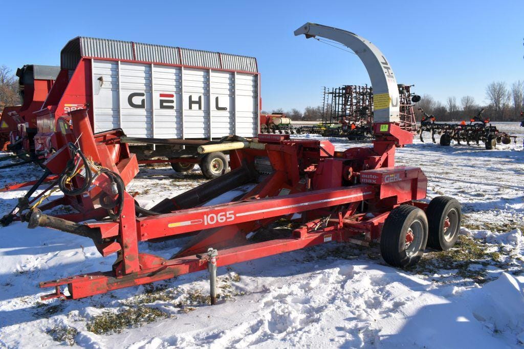 Main image Gehl 1065