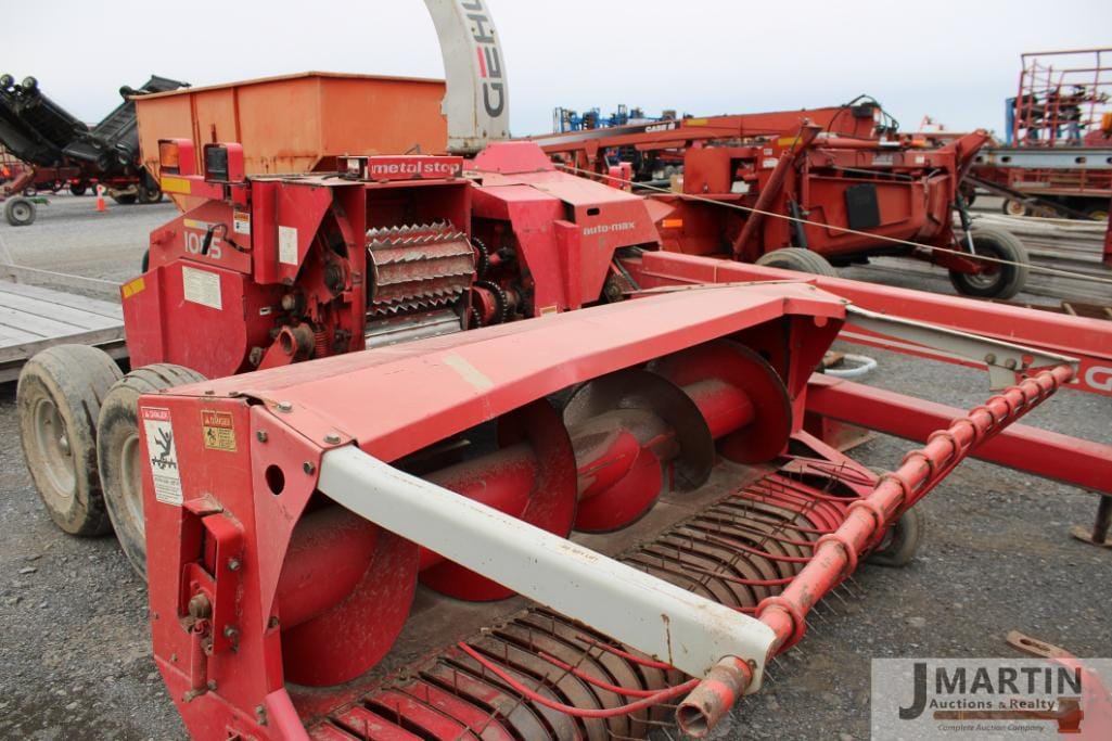 Main image Gehl 1085