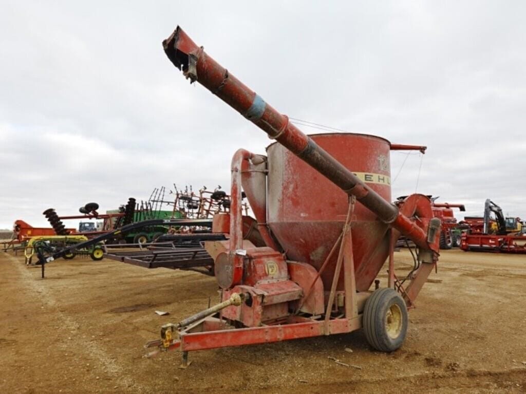 Gehl 120 Equipment Image0