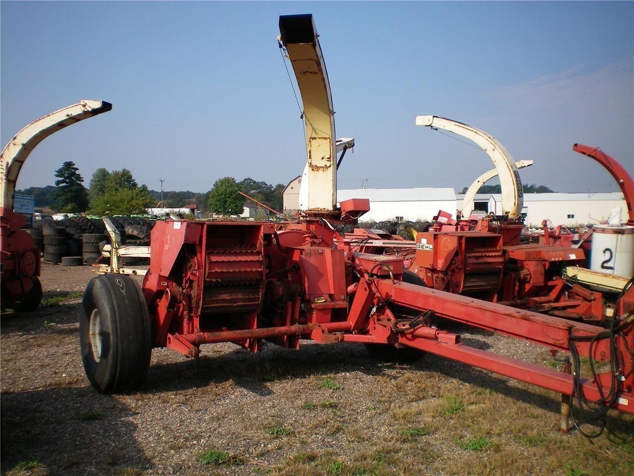 Gehl 1200 Equipment Image0