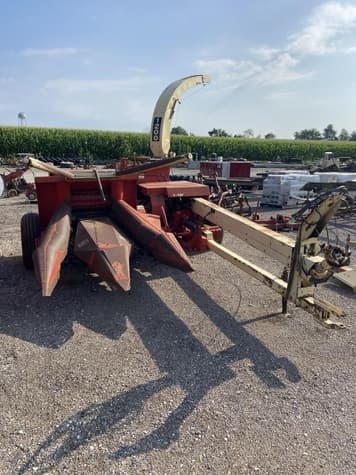 Main image Gehl 1200