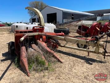 Main image Gehl 1200