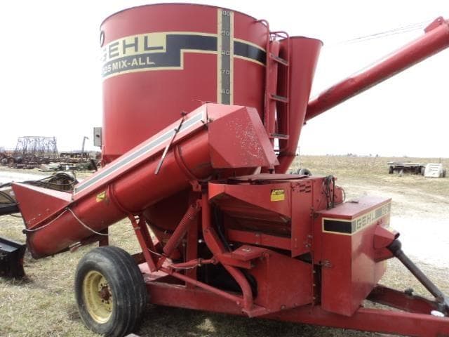 Image of Gehl 125 Image 1