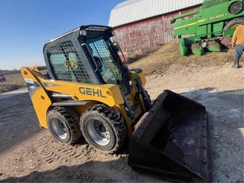 Main image Gehl R135