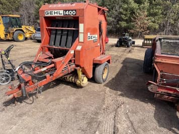 Main image Gehl 1400