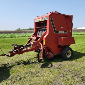 Main image Gehl 1465