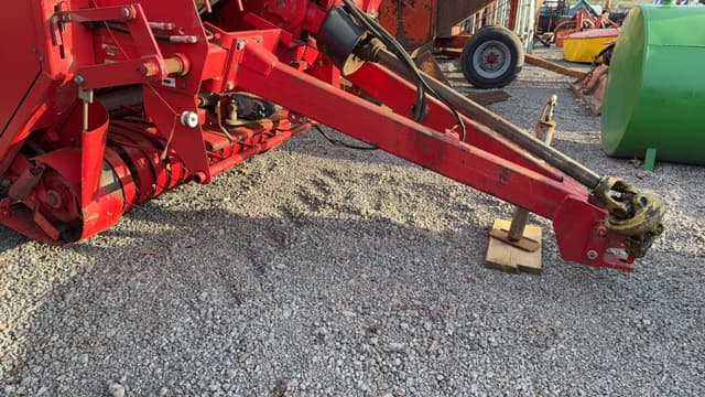 Image of Gehl 1470 equipment image 2