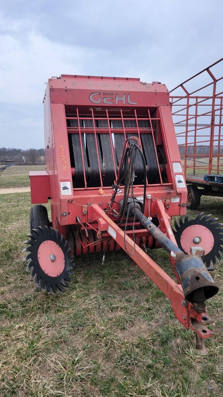 Gehl 1475 Equipment Image0