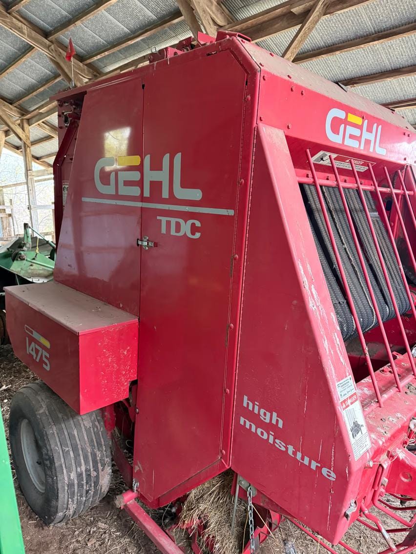 Gehl 1475 Equipment Image0