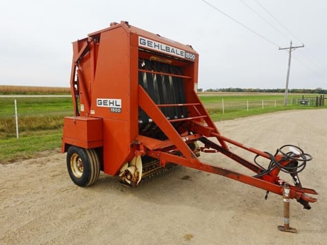 Image of Gehl 1500 equipment image 1