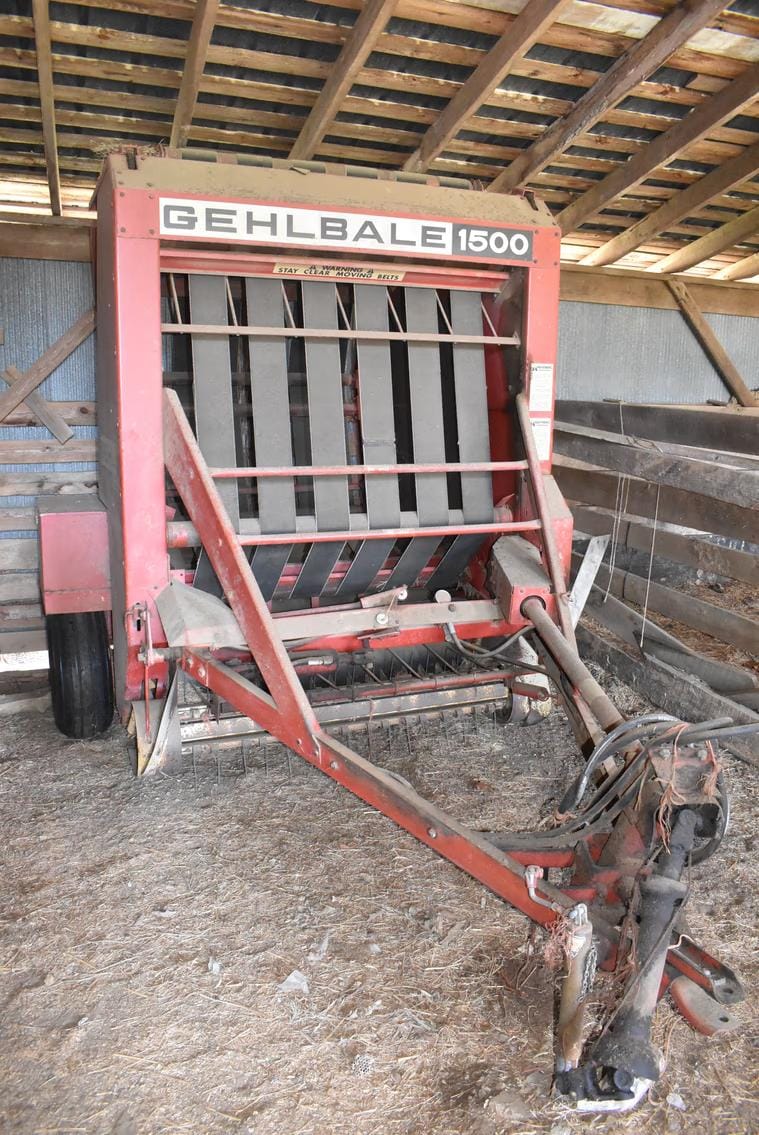 Gehl 1500 Equipment Image0