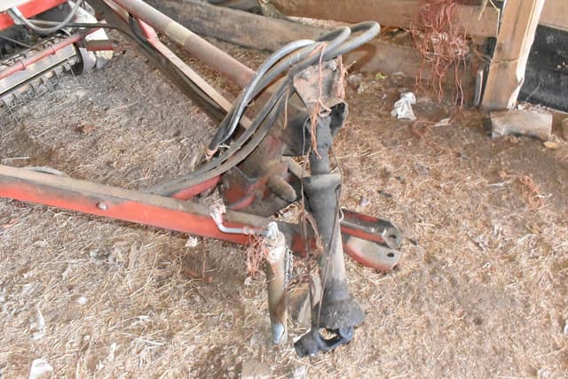 Image of Gehl 1500 equipment image 4