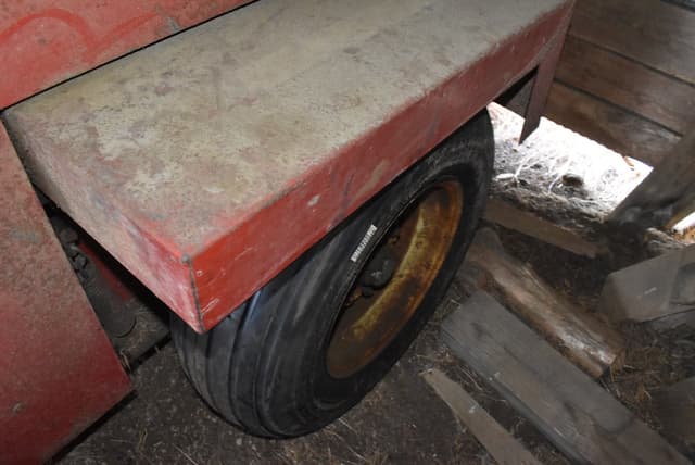 Image of Gehl 1500 equipment image 3