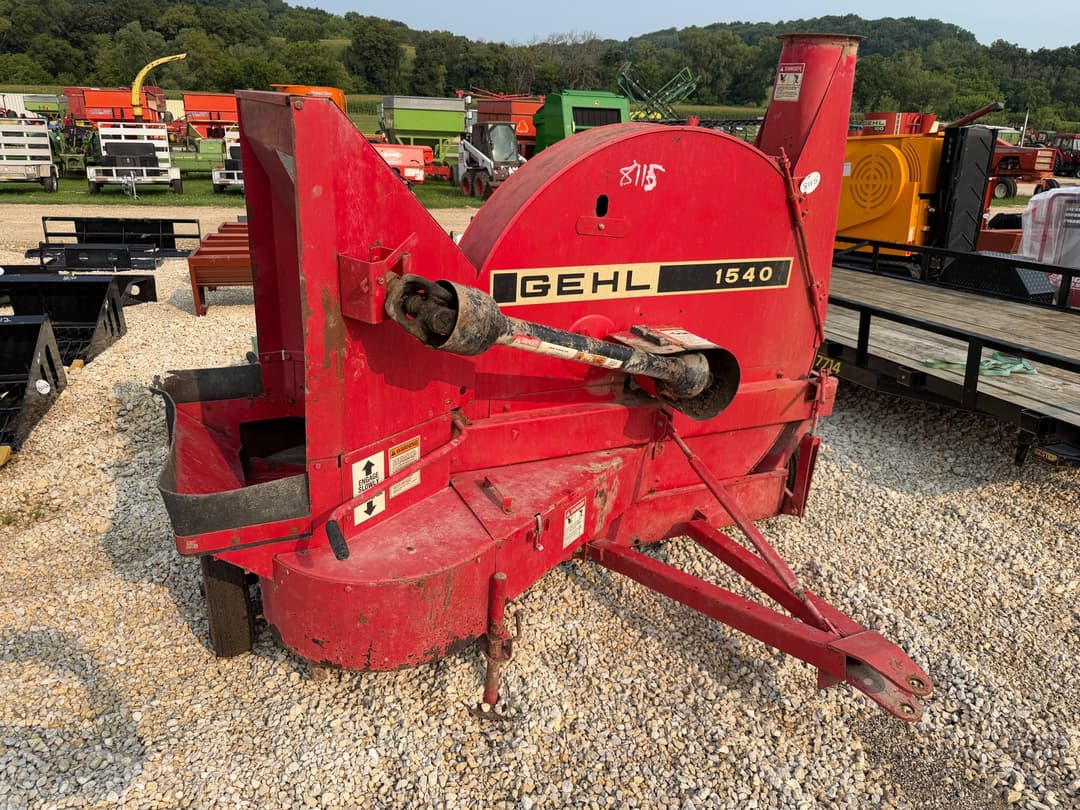 Image of Gehl 1540 Primary image