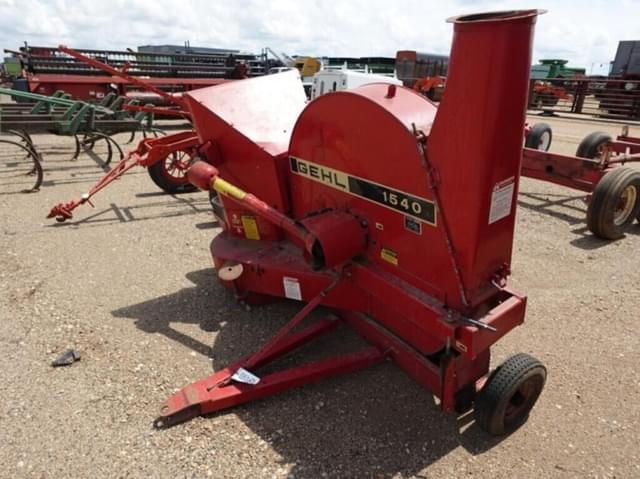 Image of Gehl FB1540 equipment image 1