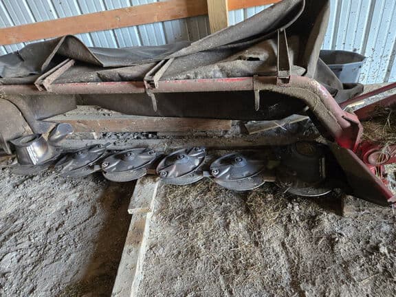 Image of Gehl 162 equipment image 2