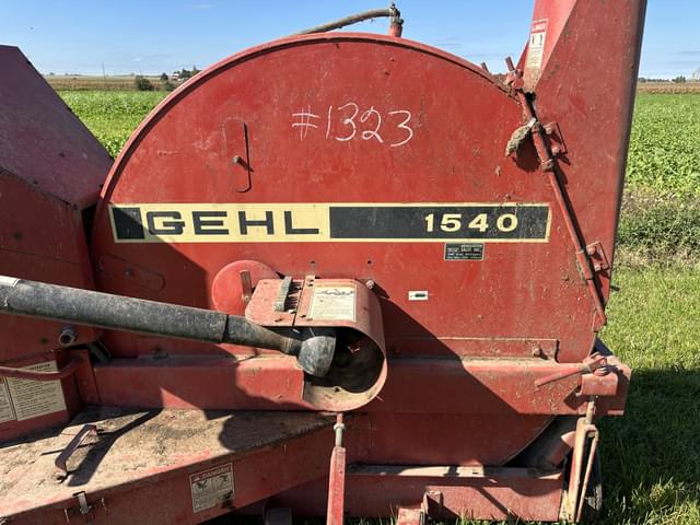 Image of Gehl FB1540 equipment image 1