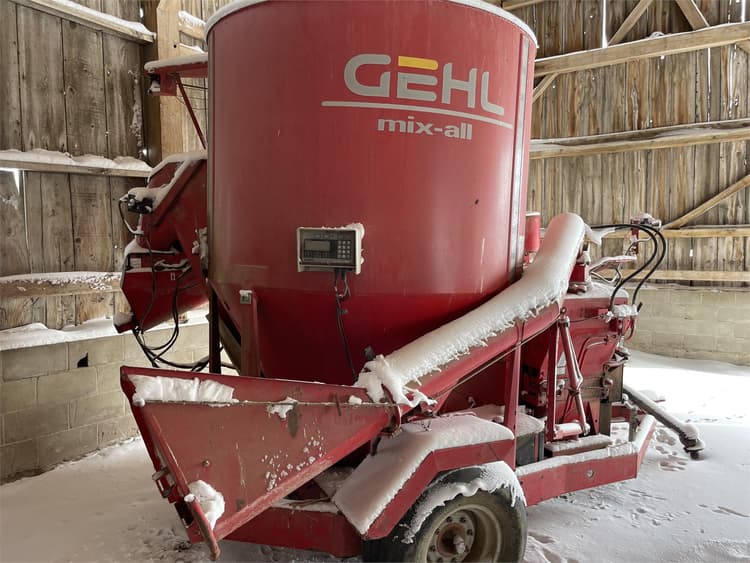 Gehl 170 Hay and Forage Grinders/Mixers for Sale Tractor Zoom